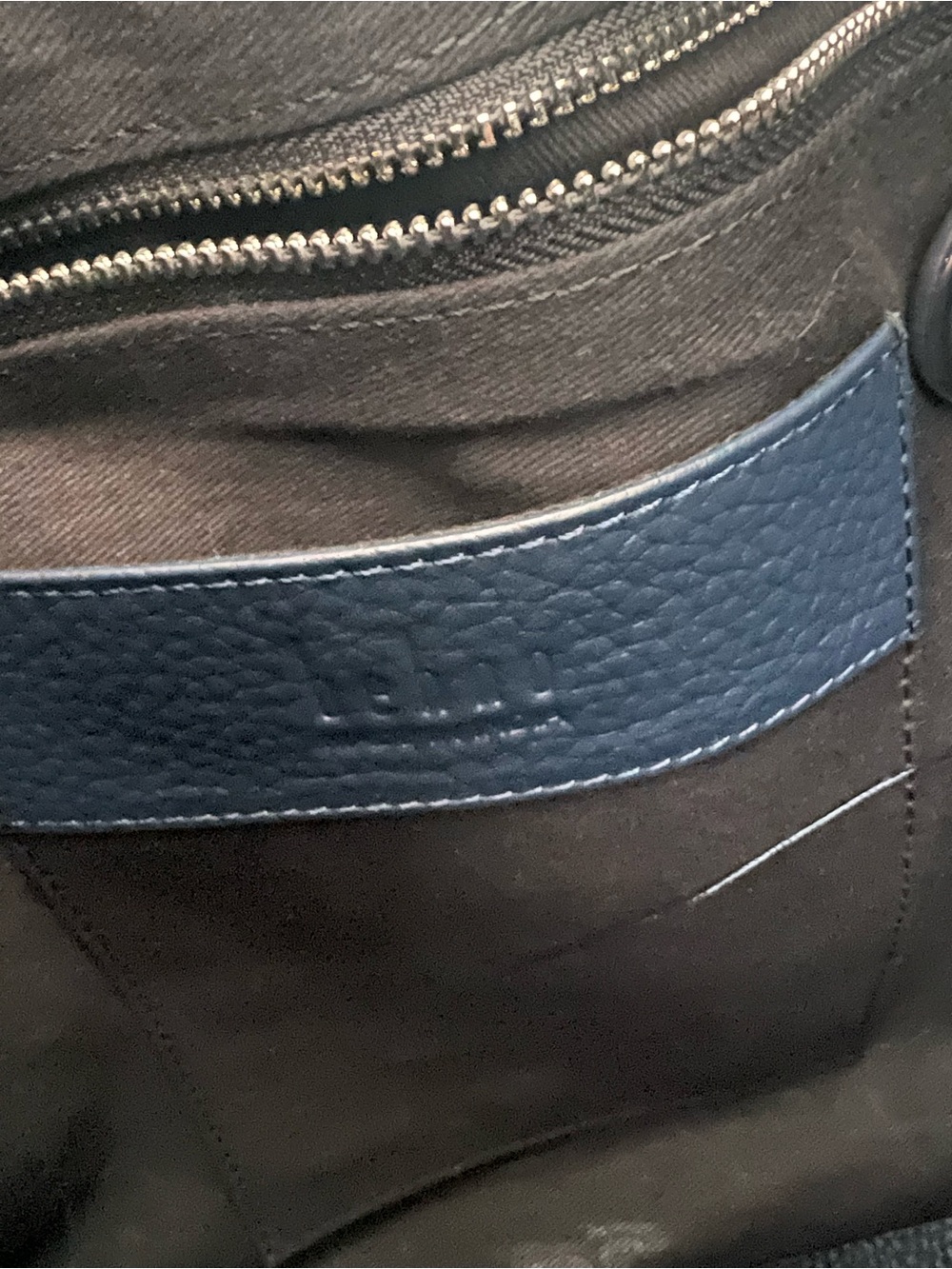 Behno Navy Pebbled Leather Drawstring Shoulder Bag - Picture 5 of 8